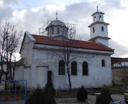 Nikolaj_BG 
Църквата в село Покровик, Неврокопска епархия 
2013-02-20 20:11:49
