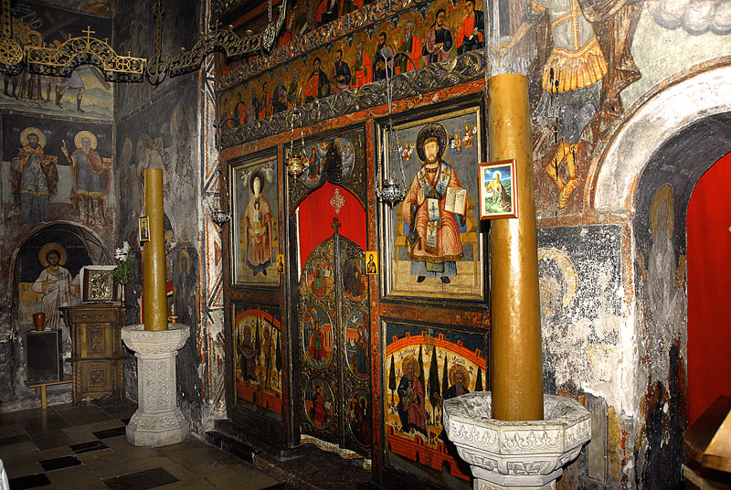 Maнастир Троноша