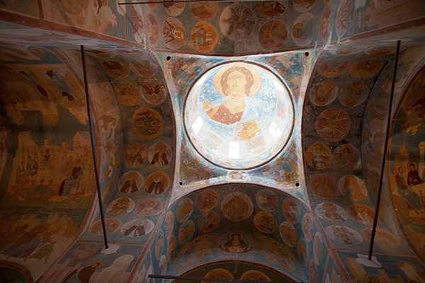 Господь Вседержитель. Ферапонтово / Pantocrator in the dome of a church in Ferapontov monastery