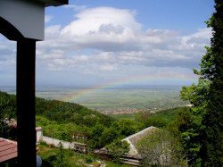 Damianka 
Look from the Monastery Sv.Sv. Kosma & Damian Kuklen 2 
102 
2013-03-01 06:43:37
