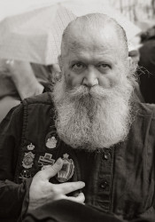 SergeyValiev 
Недобрый взгляд 
2013-03-02 17:58:03