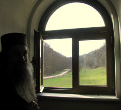 Miladin Šuškal 
Otac Dositej osovički 
2013-03-11 21:34:27