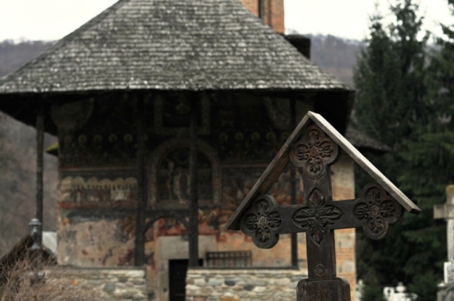 Biserica Bradetu