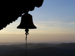 Damianka 
Evening Bell, Gloshene Monastery 
2013-04-01 08:39:31