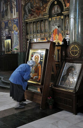 AleksaSrbin 
са Литургије пређеосвећених Дарова  
2013-04-24 20:22:14