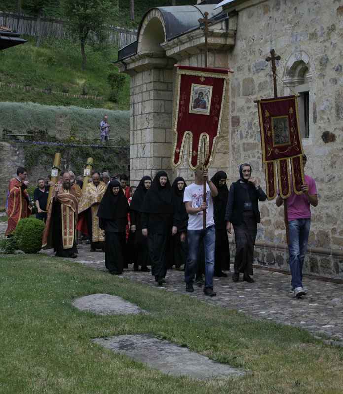 РАТАРСКЕ СВЕЋЕ