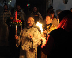 Sebul 
Чудо Благодатного огня 
2013-05-05 19:06:10