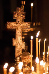 Tomek 
cross and candles  
2013-05-09 22:44:11