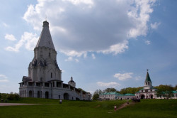 vladimir2105 
Коломенская панорама 
2013-05-12 09:51:16