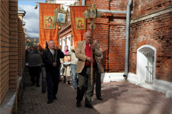 tolmargarita 
Крестный ход 
2013-05-24 20:30:38