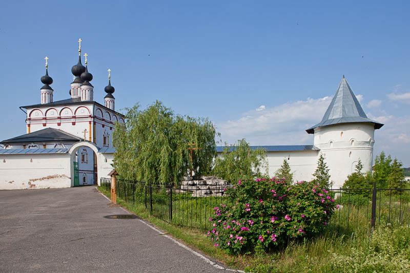 Свято-Троицкий Белопесоцкий женский монастырь