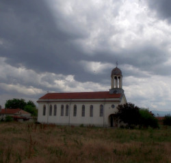 Nikolaj_BG 
 храм "Св. Георги" - с.Царацово, обл. Пловдив 
2013-06-09 13:19:11