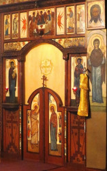 Andreas.Ch 
Cathédrale des Trois-Saints-Docteurs de Paris 
2013-06-19 19:24:42
