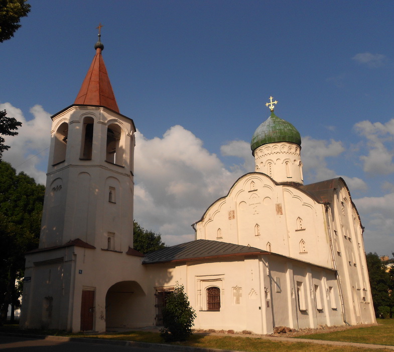 храм Фёдора Стратилата