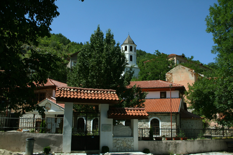 храм св.Георги (1806-1813)