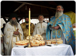 bozur 
Манастирска слава 
2013-07-04 19:44:58