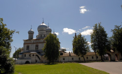 Sofia-8 
Собор иконы Божией Матери"Знамение" 
2013-07-05 23:38:48