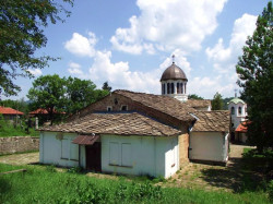 Nikolay_BG 
храм "Света Параскева" в град Троян   
2013-07-06 15:13:14