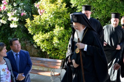 paulos 
His All Holiness Bartholomew, Archbishop of Constantinople, New Rome and Ecumenical Patriarch 
2013-07-11 12:46:41