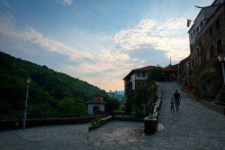 GuliVar 
U Manastiru Sv.Joakim Osogovski 
2013-07-31 21:54:54