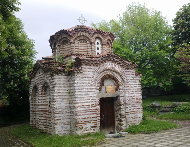 Църква “Свети Николай” (1160) – град Сапарева Баня, България.