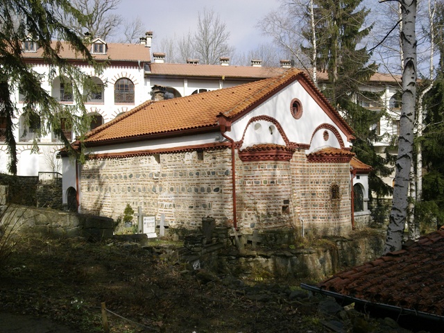 Църква “Света Богородица Витошка” (1345) – град София, България.