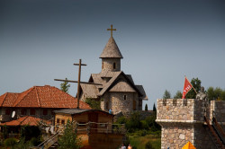 Djole 
Манастир Св.Николе-Станишићи  
93 
2013-08-13 06:09:15