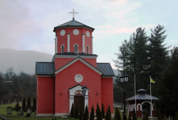 Nesko 
Црква Покрова Пресвете Богородице Косјерић 
2013-08-18 02:40:02
