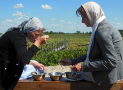 jarek 
Hermitage in Odrynki, Poland 
2013-08-18 12:54:14
