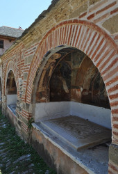 bogdan 
Ιερά Μονή ΜΕΓΙΣΤΗΣ ΛΑΥΡΑΣ - Holy Monastery of MEGISTI LAVRA -Великая Лавра (Лавра св. Афанасия) (14) 
2013-08-26 22:11:45