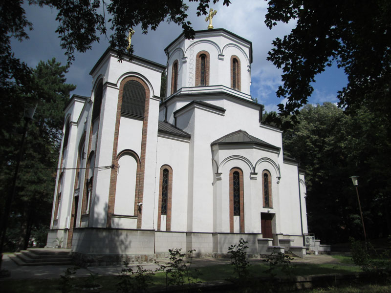Црква Св. апостола Вартоломеја и Варнаве у Раковици,Београд