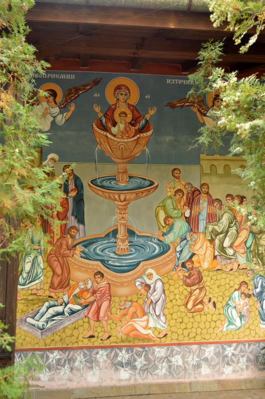 Богородица Живоприемни източник