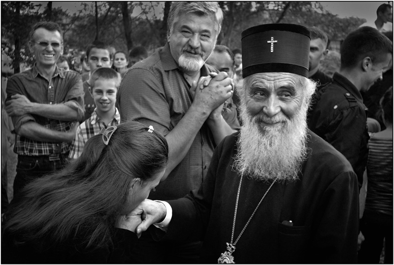 +Њеова светост патријарх Српски Иринеј+  (ц/б)