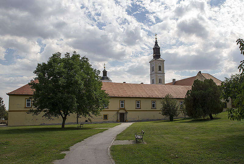 Крушедол