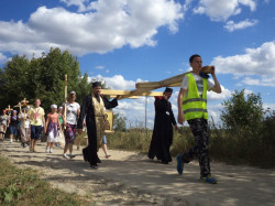 polishmalchik 
Niosąc modlitwę na "Górę Krzyży" 
2013-09-10 19:41:35