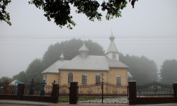 bargus 
Dobrowoda cerkiew sw. Paraskiewy 
2013-09-27 15:35:13