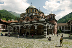 Angela 
Рыльский монастырь 
2013-09-29 17:55:30
