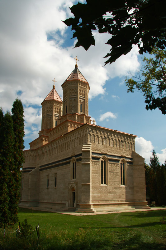 Sfintii Trei Ierarhi-Iasi