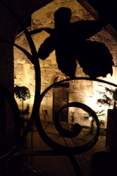 bohun 
Zabytkowa cerkiew w Tbilisi 
2013-10-07 22:08:00