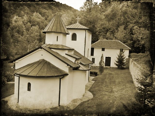 М. Вољавча