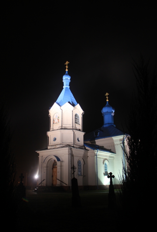 Orthodox church in Dubiny by night