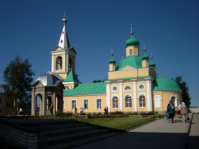 Введено-Ояткий mонаsтырь