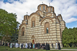 MikaV 
Манастир Нова Грачаница,Илиноис,САД 
2013-11-01 22:04:33