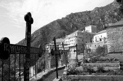 Anaxios 
I.M. Dionisiou 
2013-11-04 16:50:12