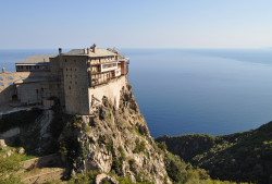 bogdan 
Ιερά Μονή ΣΙΜΩΝΟΣ ΠΕΤΡΑΣ - Holy Monastery of SIMON PETRAS - Монастырь Симонопетр (8) 
2013-11-13 20:23:07