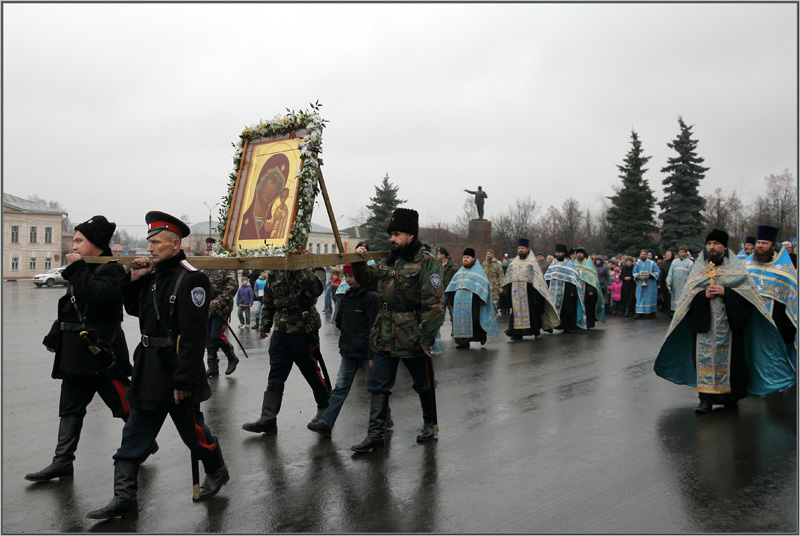 Крестный ход в честь иконы Казанской Божией Матери