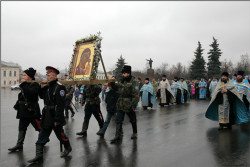 tolmargarita 
Крестный ход в честь иконы Казанской Божией Матери 
2013-12-01 19:03:39
