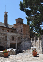 bogdan 
Holy Monastery of XENOPHON - Ιερά Μονή ΞΕΝΟΦΩΝΤΟΣ - Монастырь Ксенофонт (17) 
2013-12-04 22:53:23