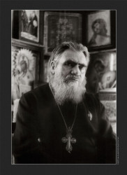 novinar 
В память вечную будет праведник 
2013-12-20 06:34:20