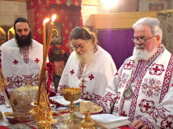 fosb32 
monastery celebrates 
2013-12-22 18:09:53